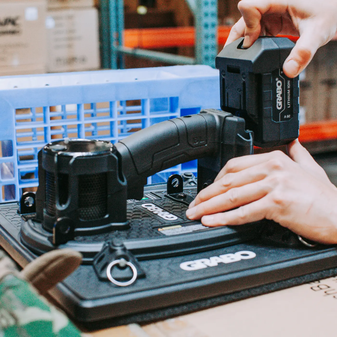 GRABO® 20V battery in tool