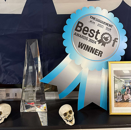 GRABO® award display