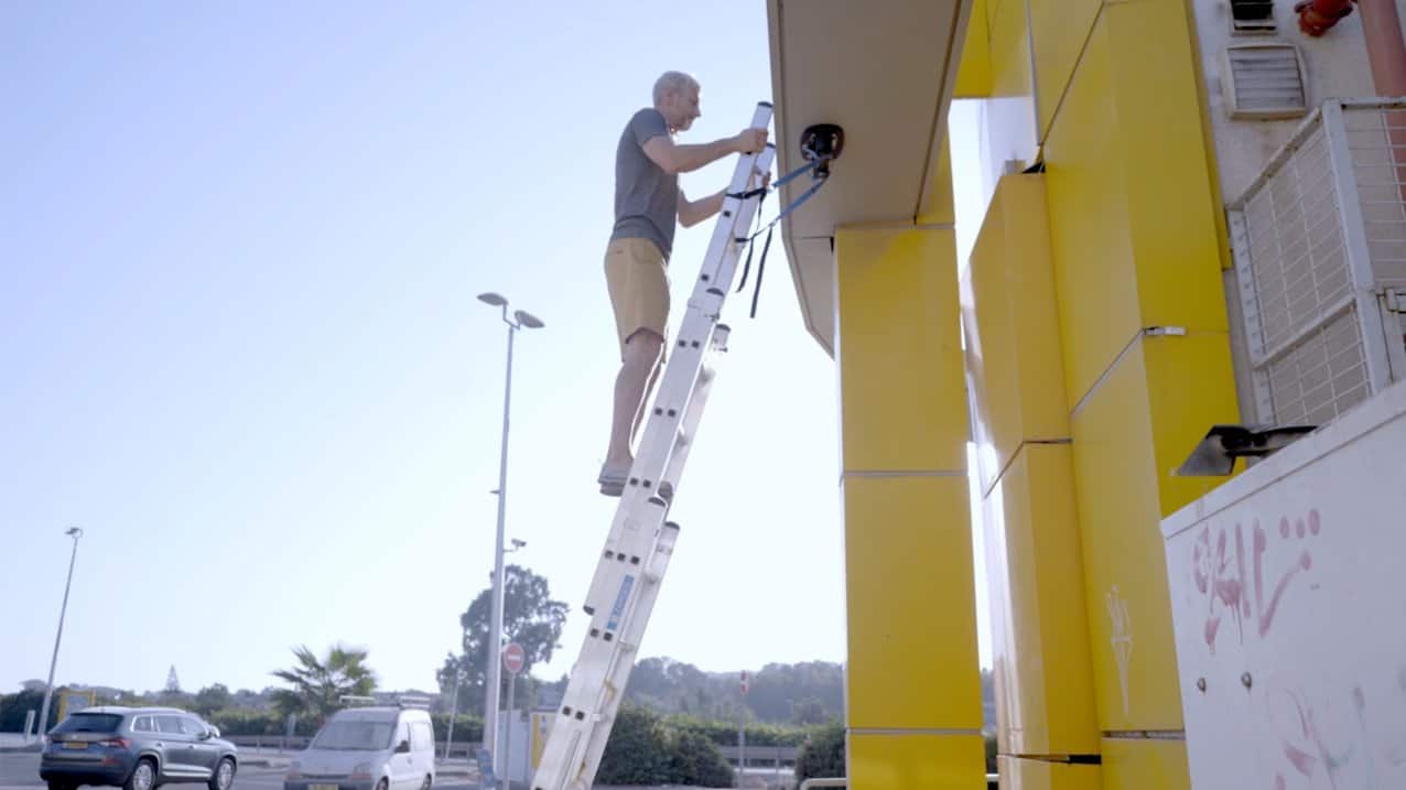 Ladder Safety — GRABO® Instant Ladder Anchor
