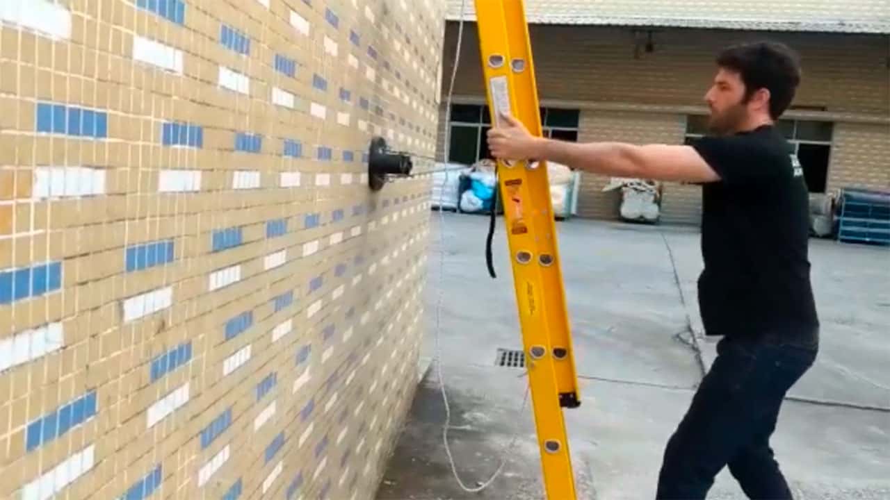 GRABO® used as a ladder safety anchor